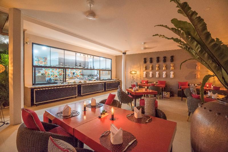 호텔 The Sunset Beach Resort & Spa Taling Ngam