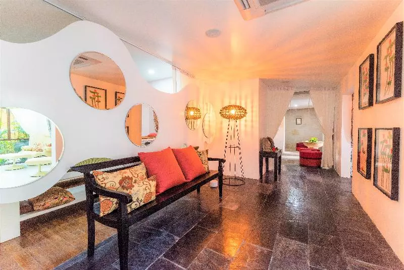 Szálloda The Sunset Beach Resort & Spa Taling Ngam