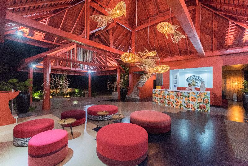 호텔 The Sunset Beach Resort & Spa Taling Ngam