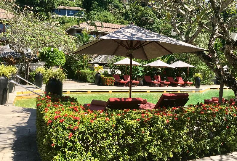 호텔 The Sunset Beach Resort & Spa Taling Ngam