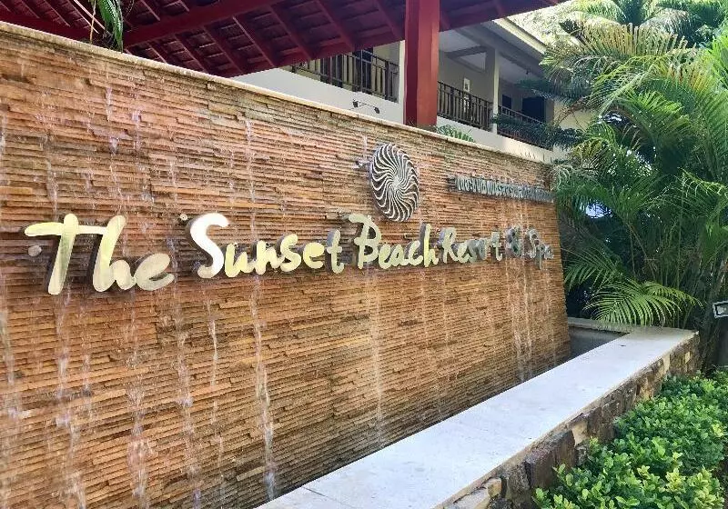 Szálloda The Sunset Beach Resort & Spa Taling Ngam