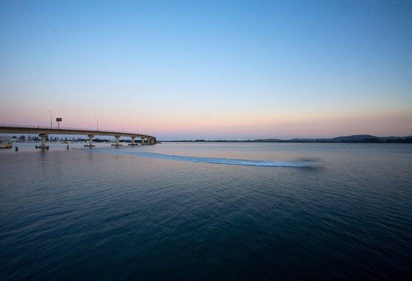 בית מלון כפרי Trinity Wharf Tauranga