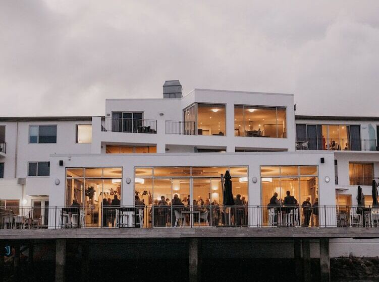 בית מלון כפרי Trinity Wharf Tauranga