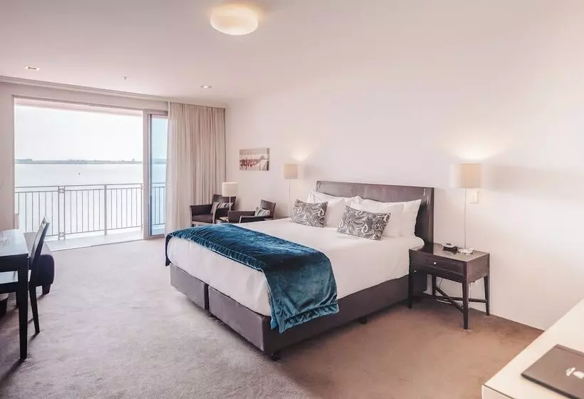 Hotel Trinity Wharf Tauranga