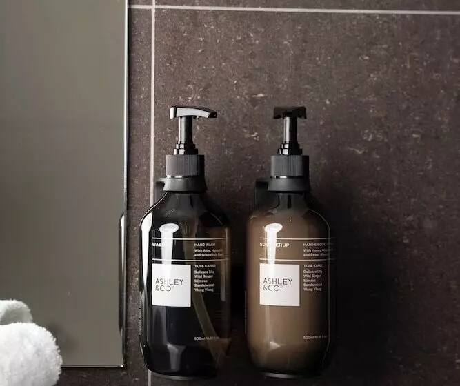 Hotel Trinity Wharf Tauranga