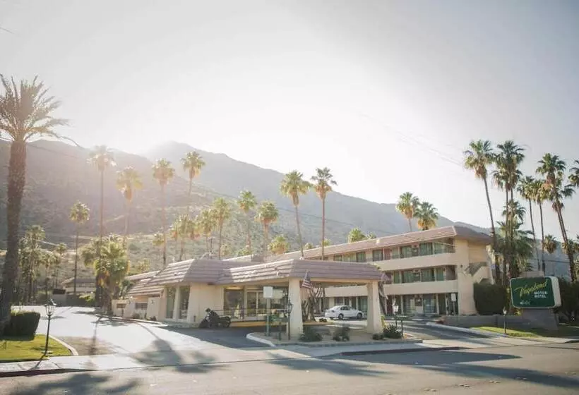 Vagabond Motor Hotel   Palm Springs