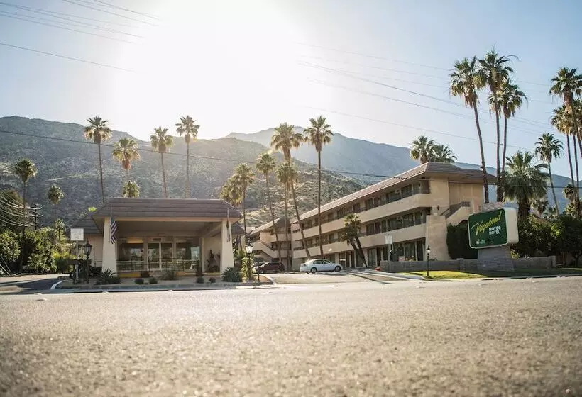 Vagabond Motor Hotel   Palm Springs