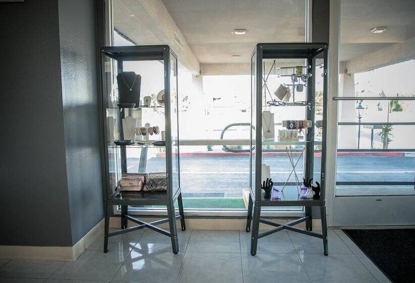 Vagabond Motor Hotel Palm Springs