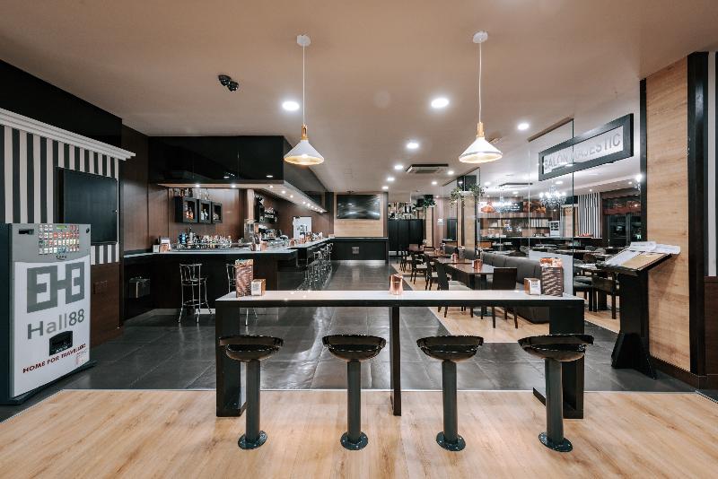 Zenit Hall 88 Studios