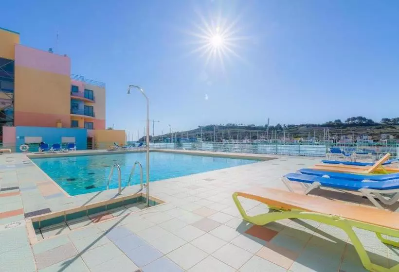 Apartamentos Da Orada by Garvetur