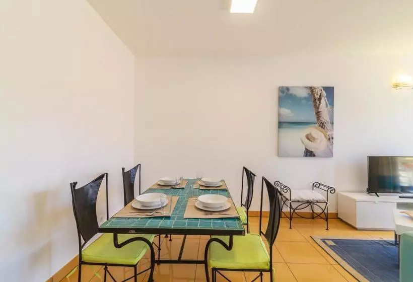 Apartamentos Da Orada by Garvetur