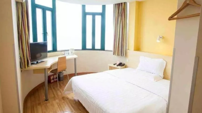 هتل 7 Days Inn Nanjing Gaochun Metro Station