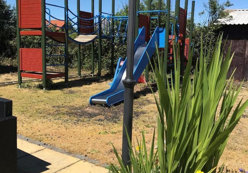 酒店 Black Bull Inn