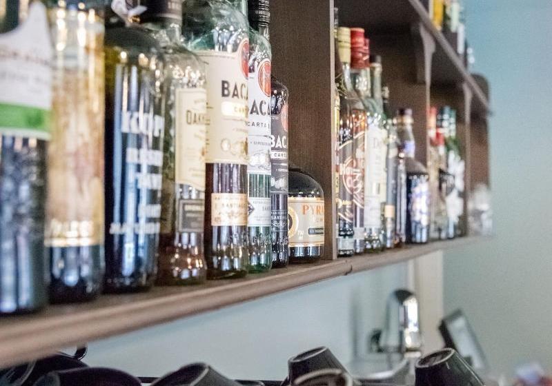 ホテル Castle Estate Langendorf