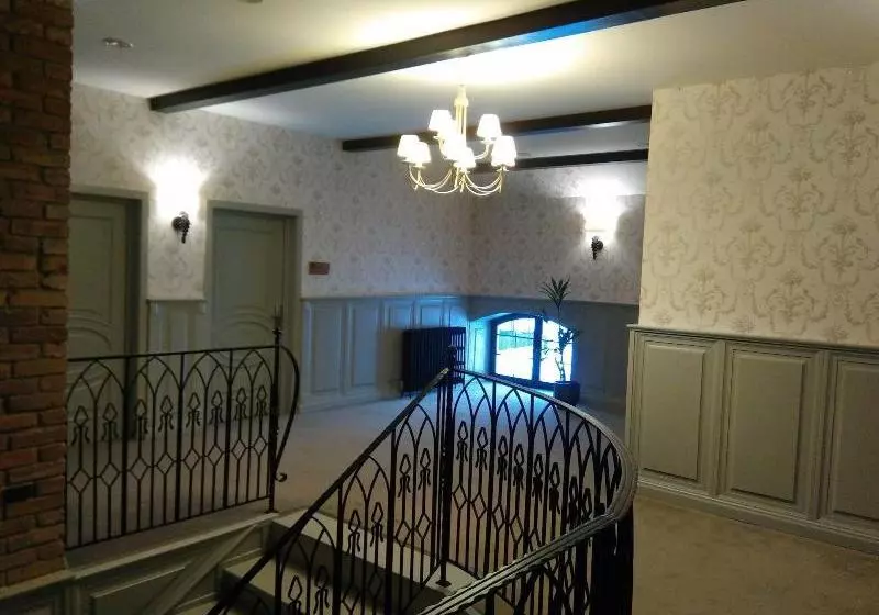 ホテル Castle Estate Langendorf