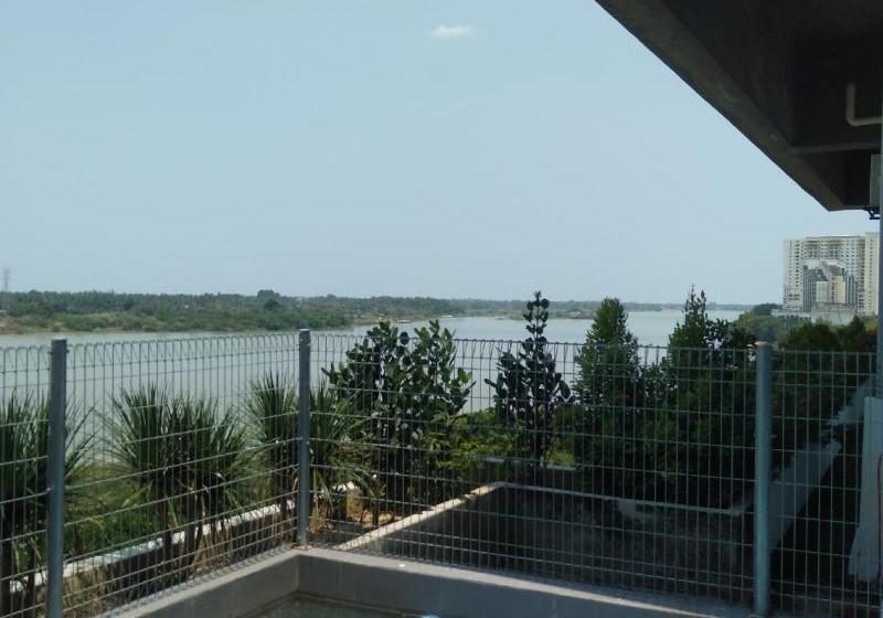 Отель Diyana Apartment