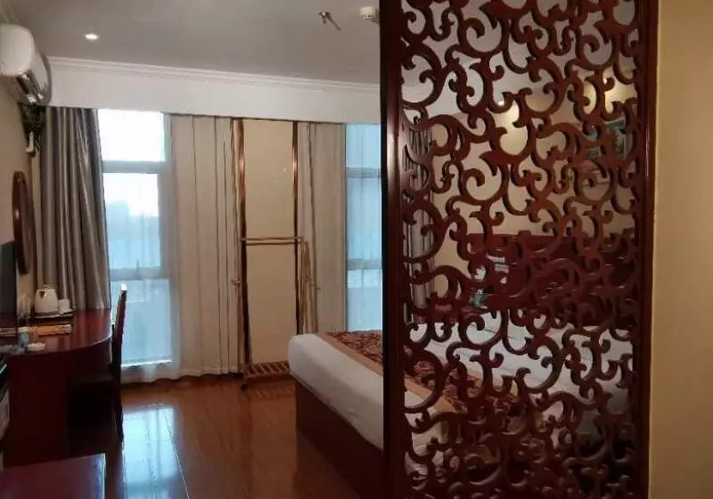هتل Greentree Inn Wuxi New District Hongshan Town Commercial Square Shell