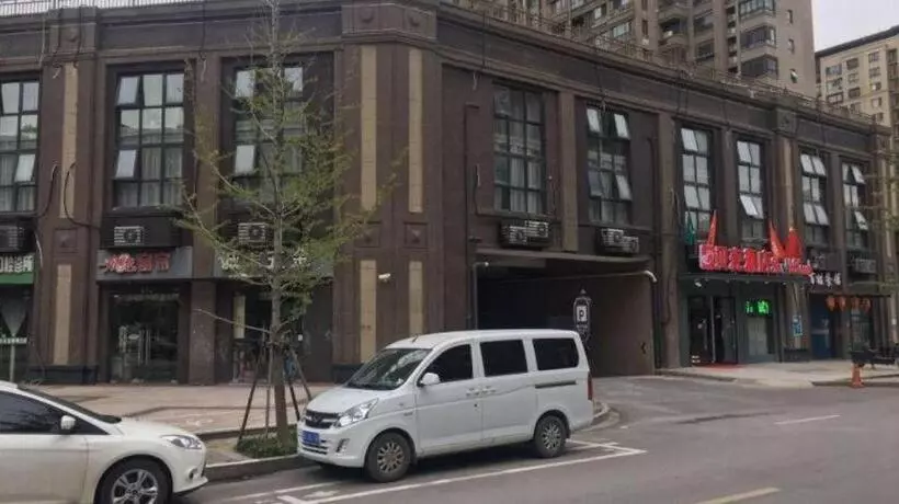 Hotelli Greentree Inn Xuzhou Yunlong District Lvdi Business City Shell