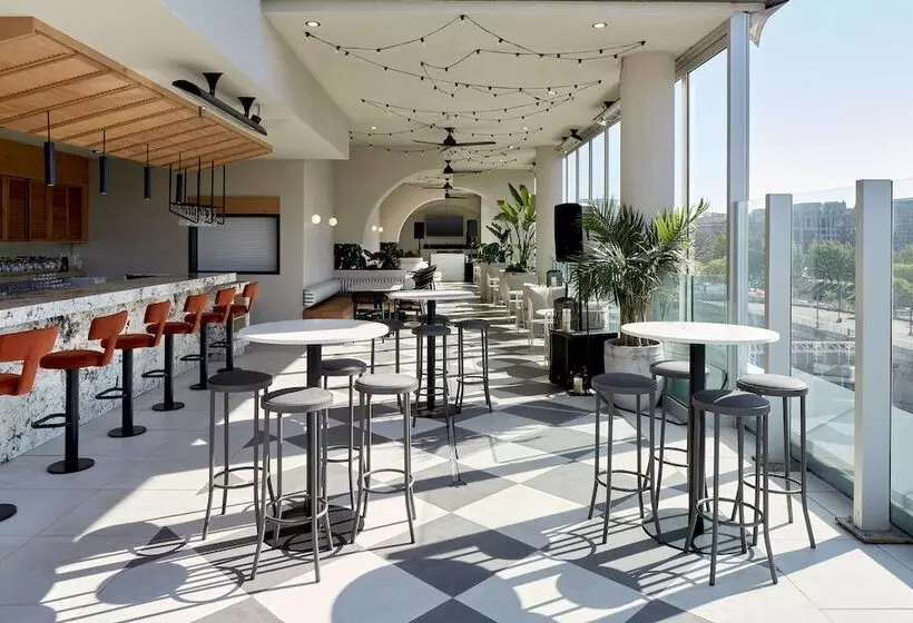 ホテル Hampton Inn By Hilton Montreal Downtown