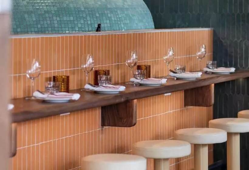 ホテル Hampton Inn By Hilton Montreal Downtown