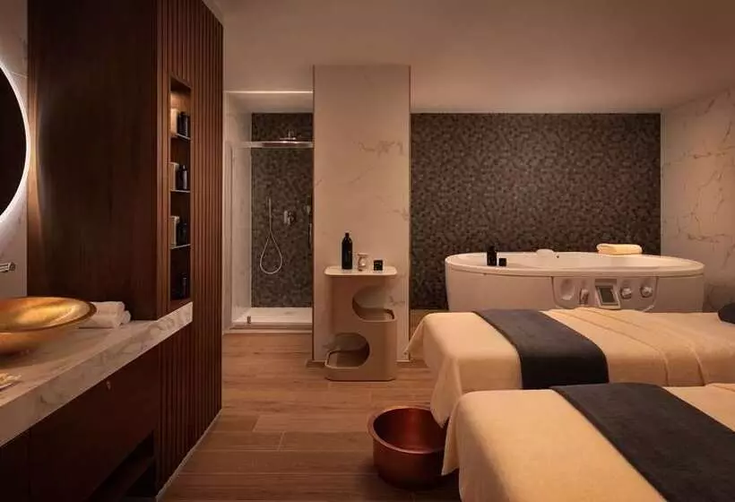 Hotelli Hilton Rijeka Costabella Beach Resort & Spa