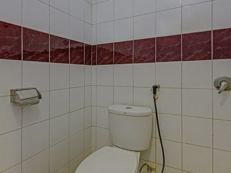 בית מלון כפרי Istana By Oyo Rooms