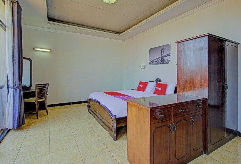 בית מלון כפרי Istana By Oyo Rooms