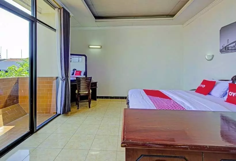 Hotelli Istana By Oyo Rooms