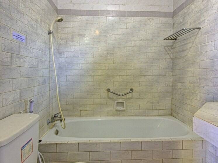 בית מלון כפרי Istana By Oyo Rooms