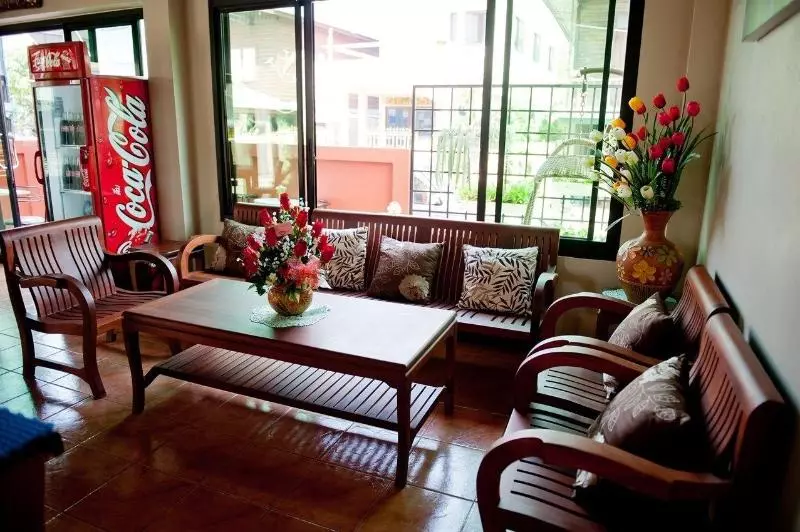 هتل Kwan Phayao Villa