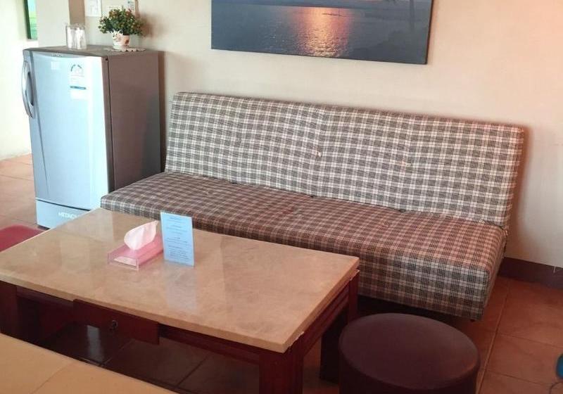 Отель Kwan Phayao Villa