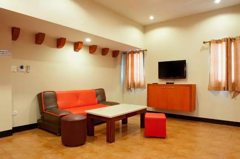 هتل Kwan Phayao Villa
