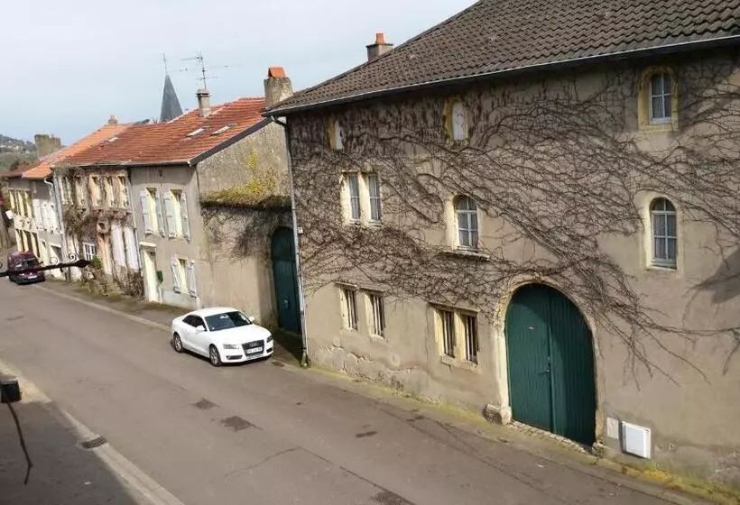 Hotelli Le Prana  Maison Et Chambres D Hôtes, Wellness Et Centre De Soins