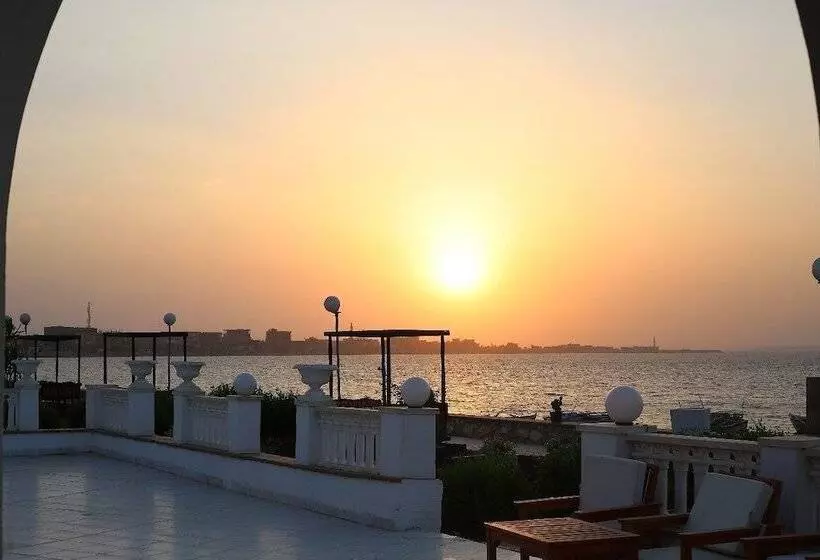 هتل New Panorama Resort