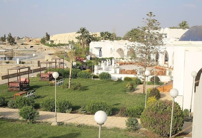 هتل New Panorama Resort