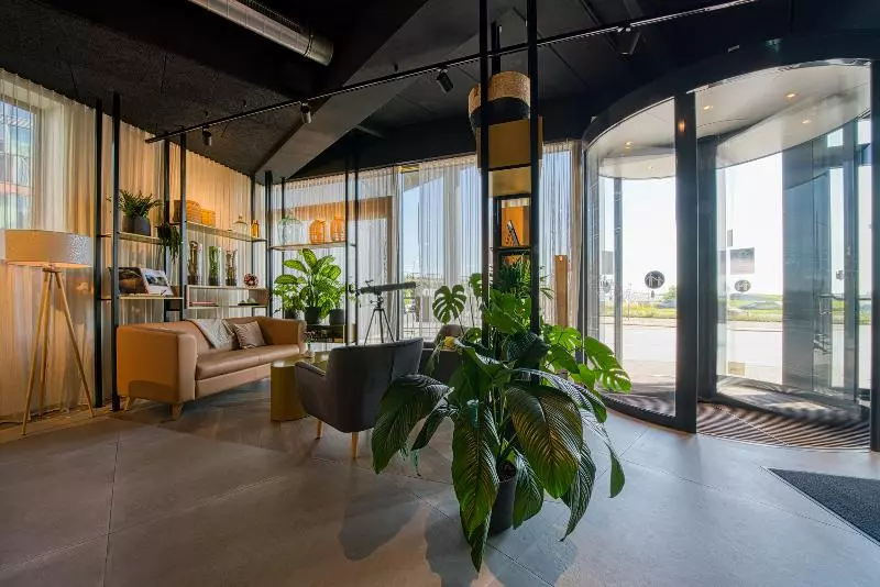 Hotelli Vienna House Easy By Wyndham Amsterdam Airport Schiphol