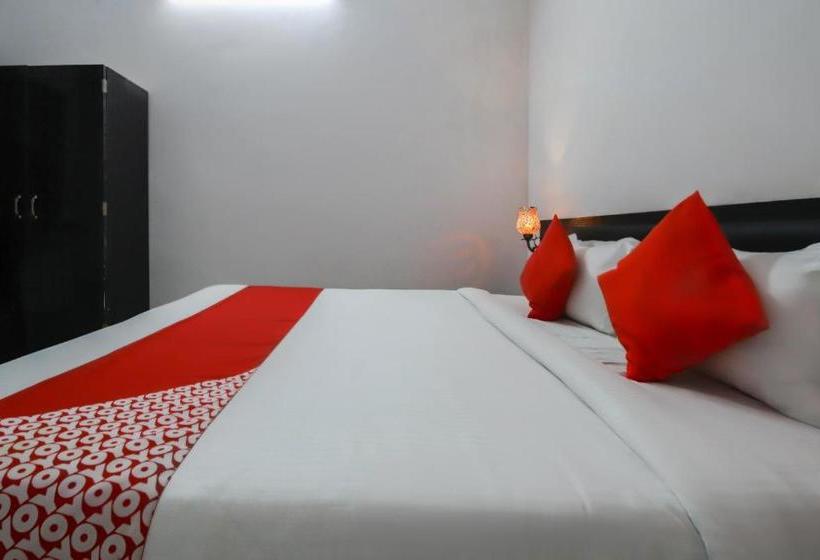 호텔 Oyo 62422 Kriti Palace