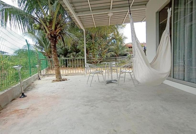 Hotel Oyo 90188 Sibu Aeroplane Homestay2u