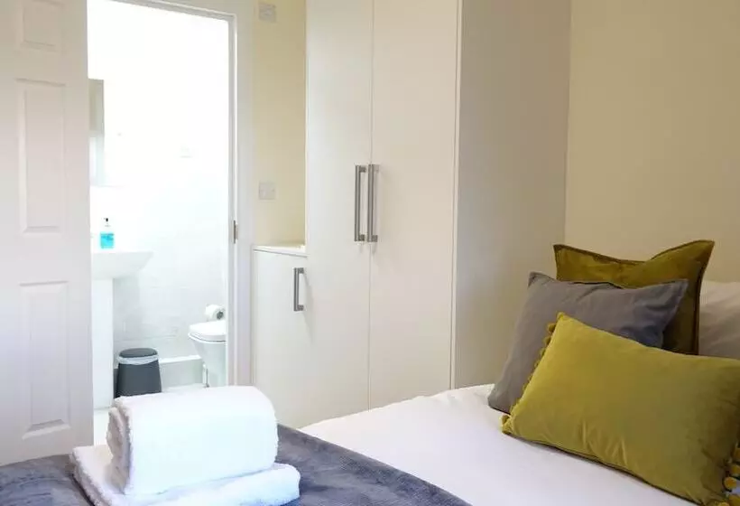 ホテル Rc Airport Rooms