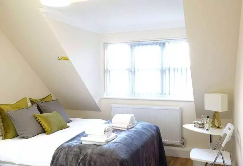 ホテル Rc Airport Rooms