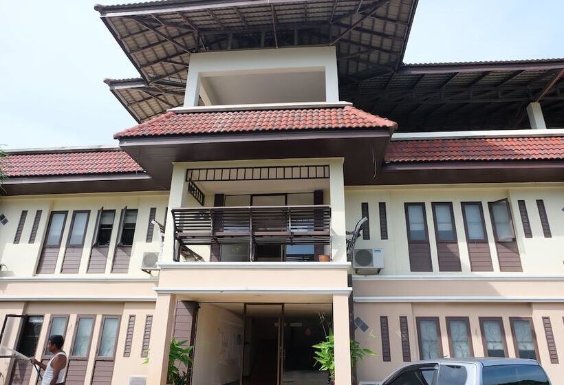 Отель Royal Princess City Lamphun