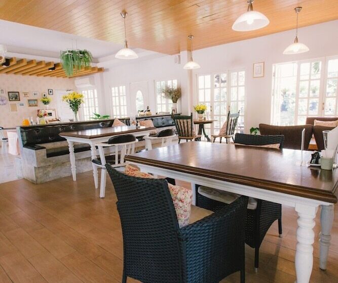 Отель Royal Princess City Lamphun