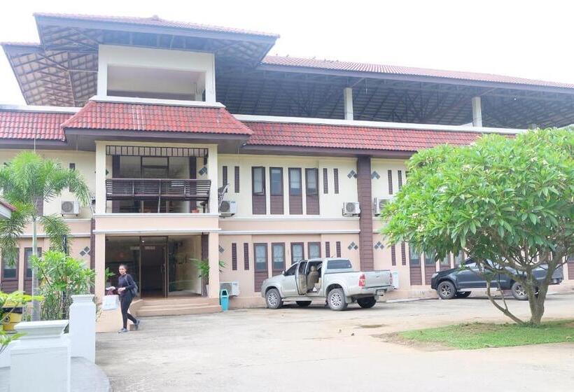 Отель Royal Princess City Lamphun