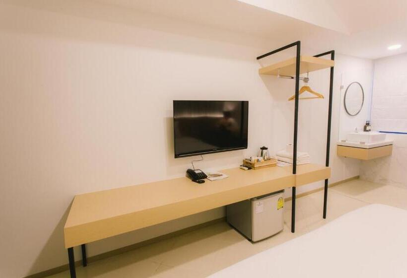 Отель Royal Princess City Lamphun