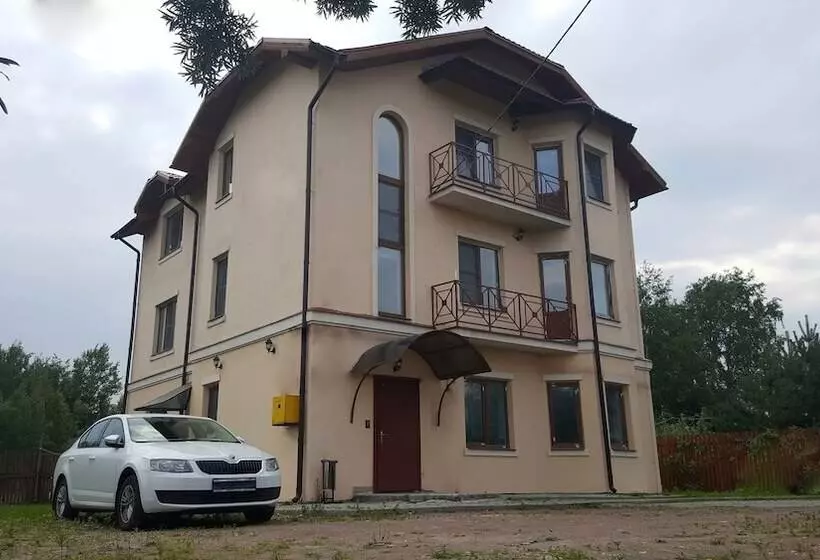 Mini Hotel Universitetskaya