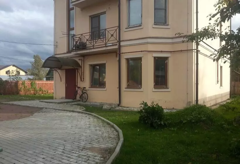 Mini Hotel Universitetskaya