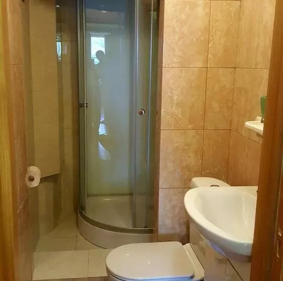 Mini Hotel Universitetskaya