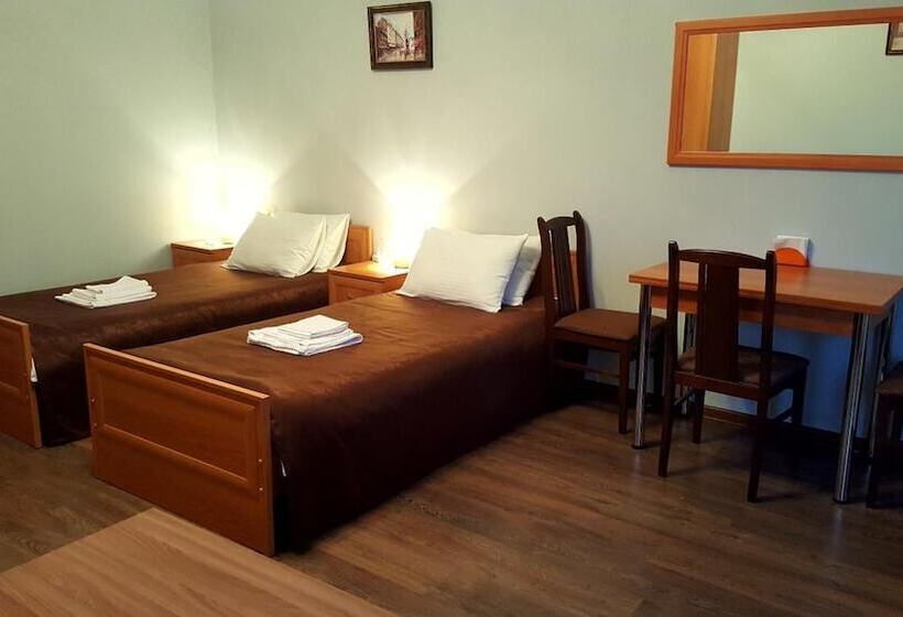 Mini Hotel Universitetskaya