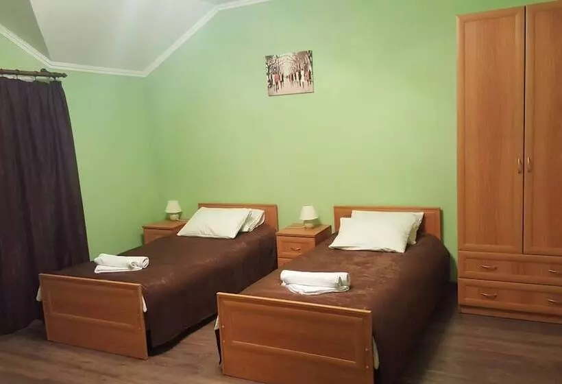 Mini Hotel Universitetskaya