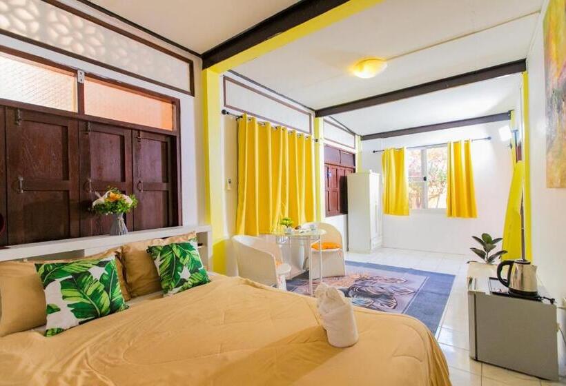 هتل Mandarin Lodge By Victor